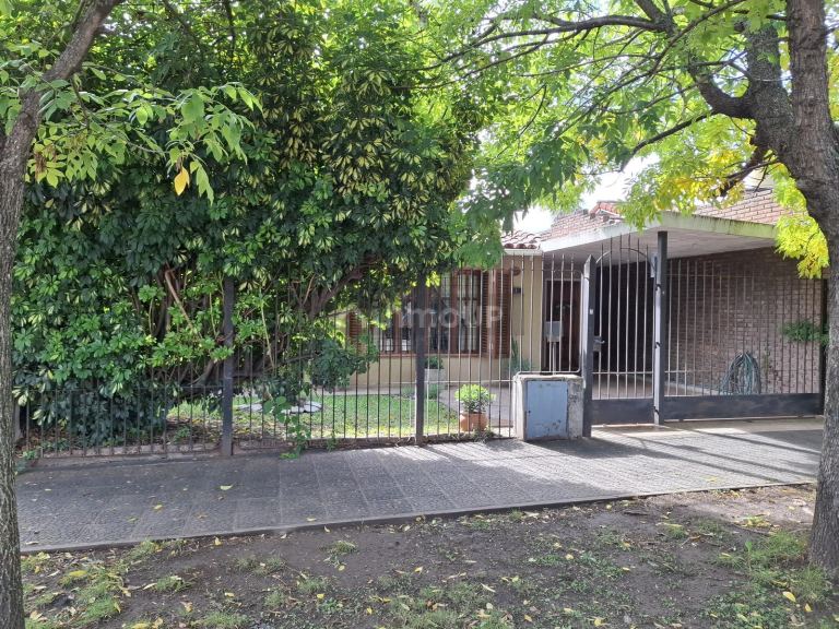 Casa en Venta en Almirante Brown, G.B.A. Zona Sur