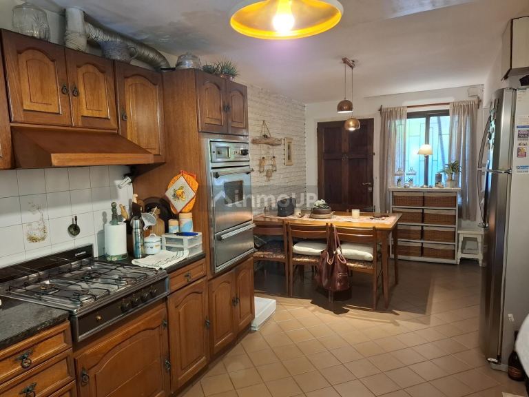 Casa en Venta en Almirante Brown, G.B.A. Zona Sur