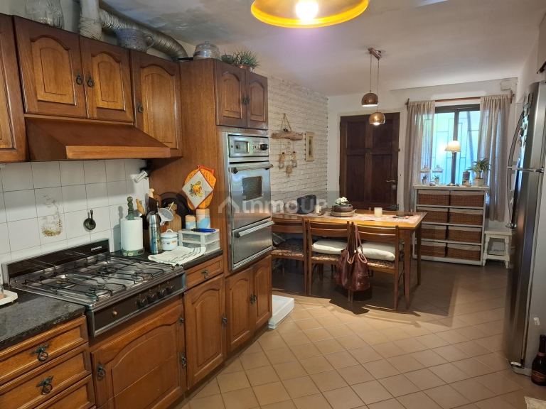 Casa en Venta en Almirante Brown, G.B.A. Zona Sur