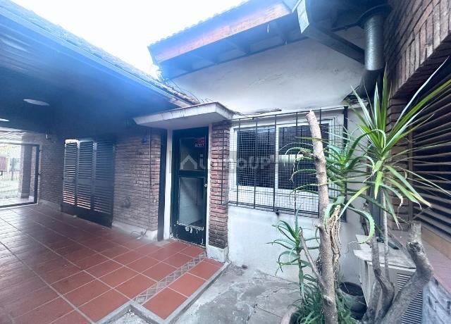 Casa en Venta en Almirante Brown, G.B.A. Zona Sur