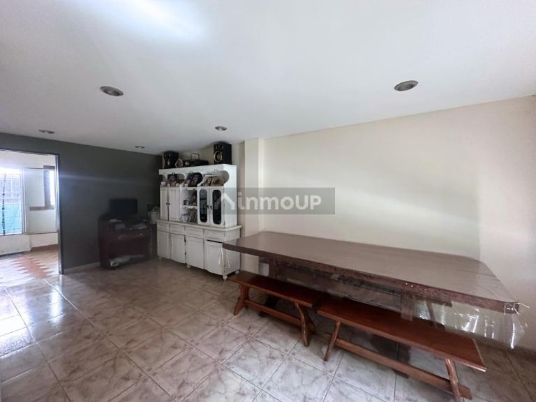 Casa en Venta en Almirante Brown, G.B.A. Zona Sur