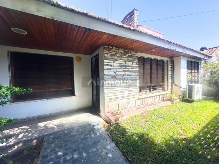 Casa en Venta en Almirante Brown, G.B.A. Zona Sur