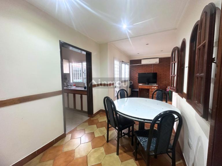Casa en Venta en Almirante Brown, G.B.A. Zona Sur