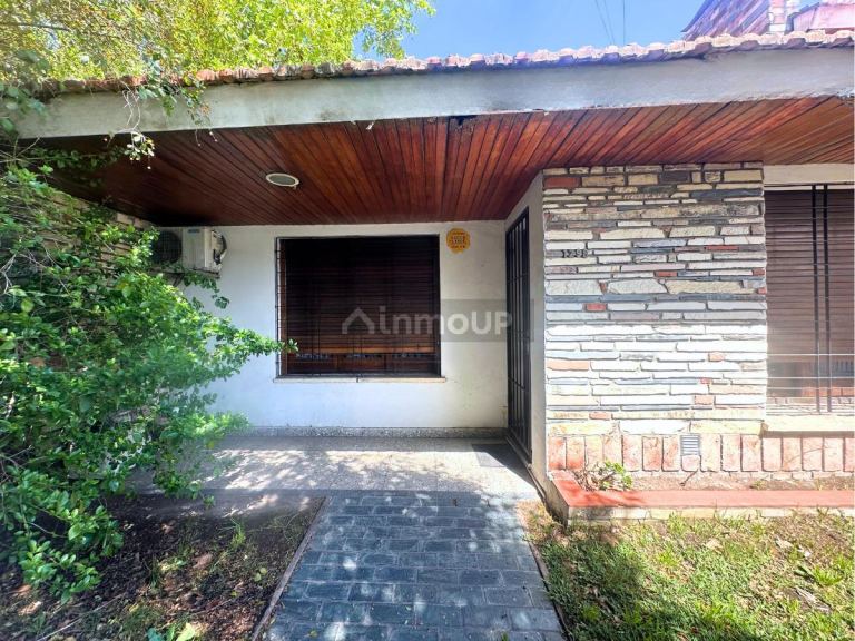 Casa en Venta en Almirante Brown, G.B.A. Zona Sur