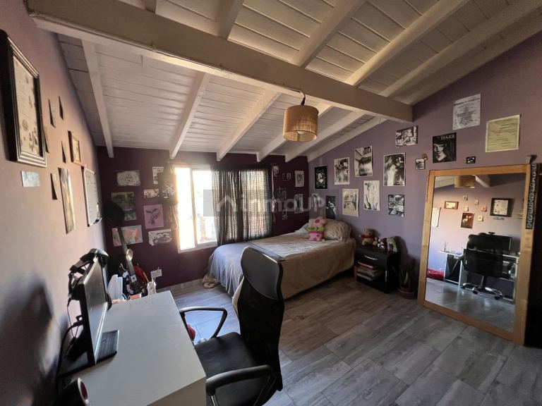 P H en Venta en Moron, G.B.A. Zona Oeste