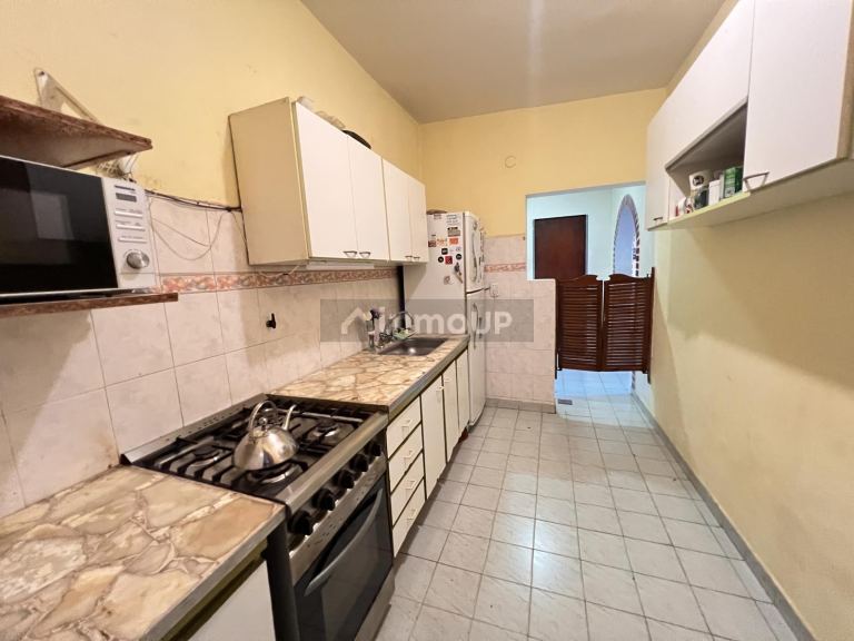 P H en Venta en Moron, G.B.A. Zona Oeste