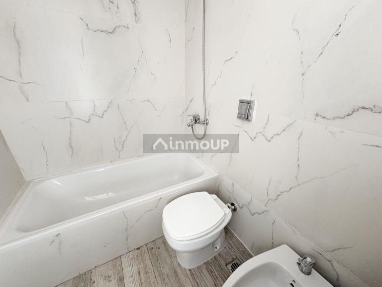Departamento en Venta en Monserrat, Capital Federal