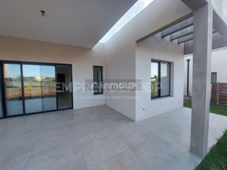 Casa en Alquiler en Pilar, G.B.A. Zona Norte