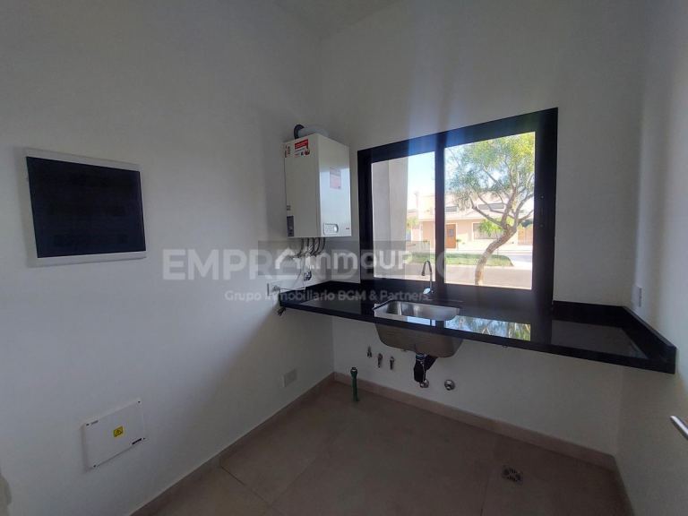 Casa en Alquiler en Pilar, G.B.A. Zona Norte