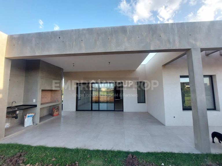 Casa en Alquiler en Pilar, G.B.A. Zona Norte