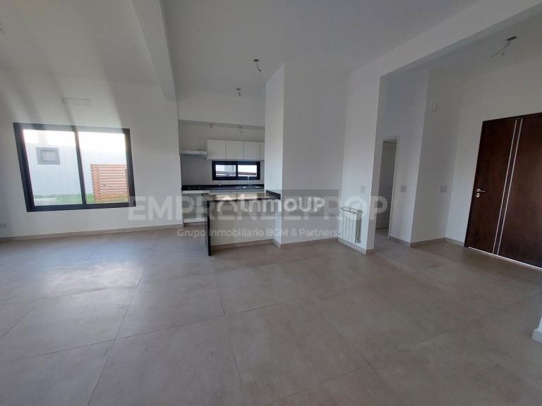 Casa en Alquiler en Pilar, G.B.A. Zona Norte