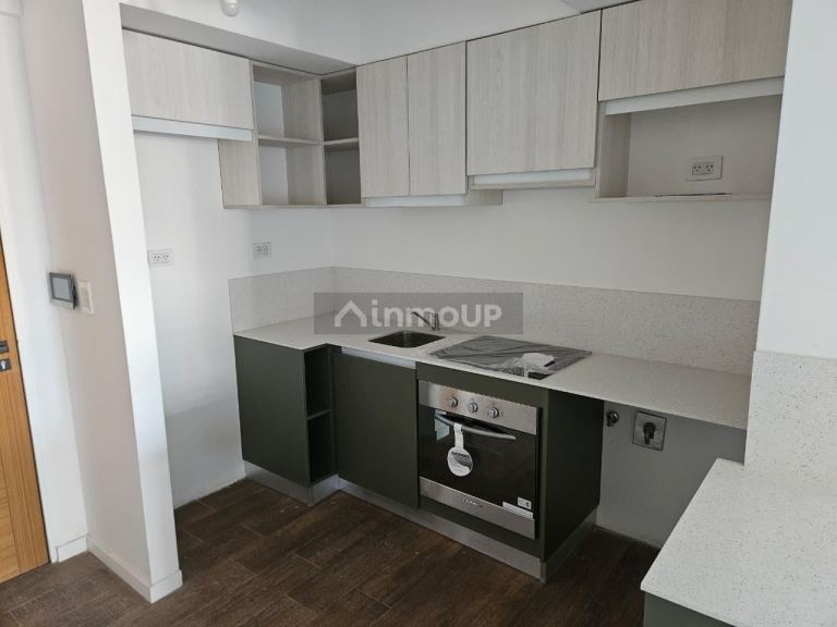 Departamento en Venta en San Cristobal, Capital Federal