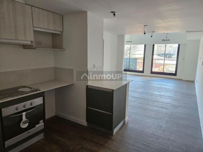 Departamento en Venta en San Cristobal, Capital Federal