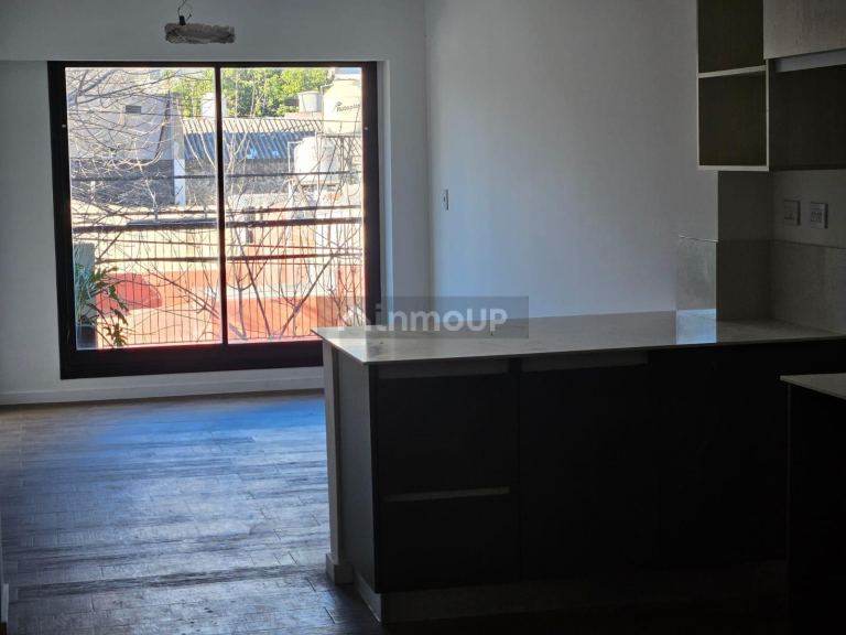 Departamento en Venta en San Cristobal, Capital Federal