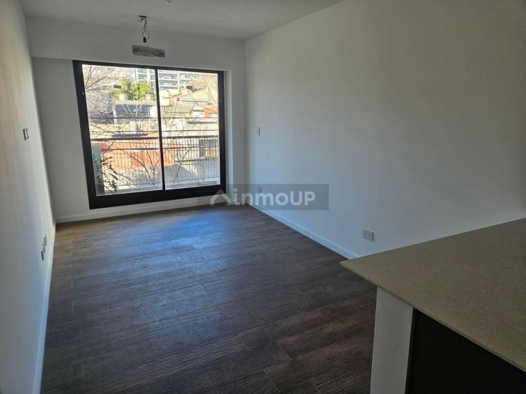 Departamento en Venta en San Cristobal, Capital Federal