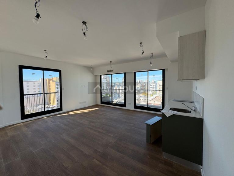 Departamento en Venta en San Cristobal, Capital Federal