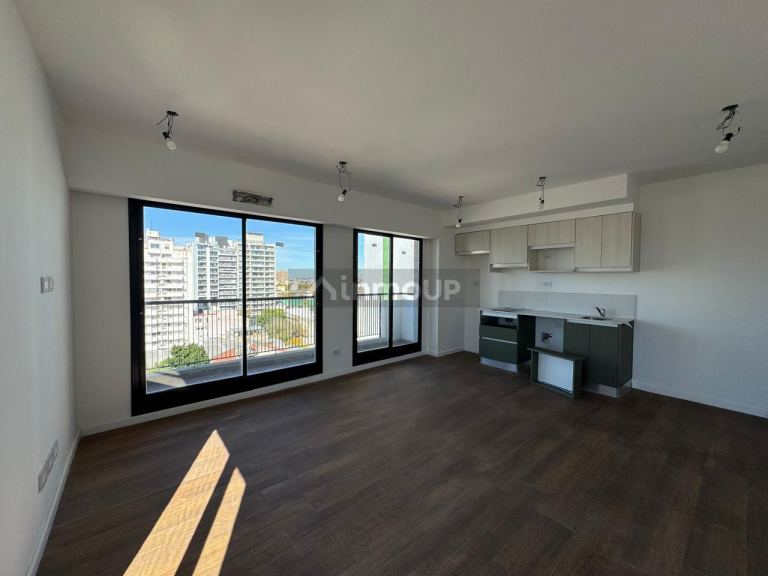 Departamento en Venta en San Cristobal, Capital Federal