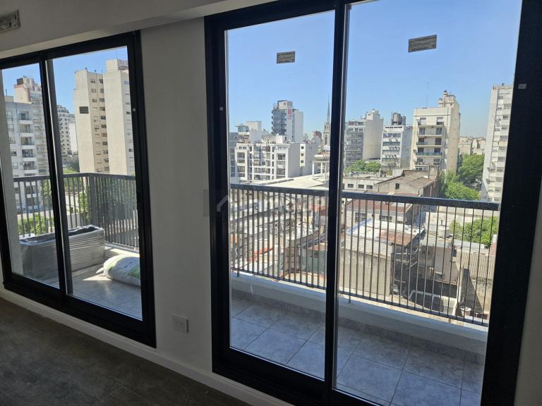 Departamento en Venta en San Cristobal, Capital Federal