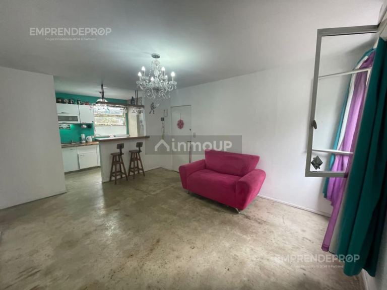 Departamento en Venta en Moron, G.B.A. Zona Oeste