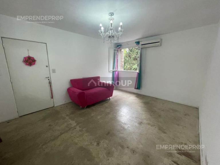 Departamento en Venta en Moron, G.B.A. Zona Oeste