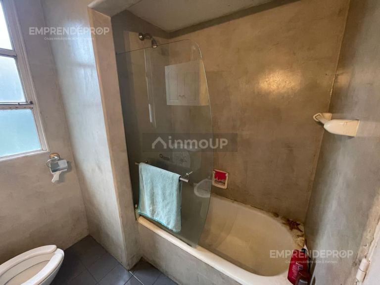 Departamento en Venta en Moron, G.B.A. Zona Oeste