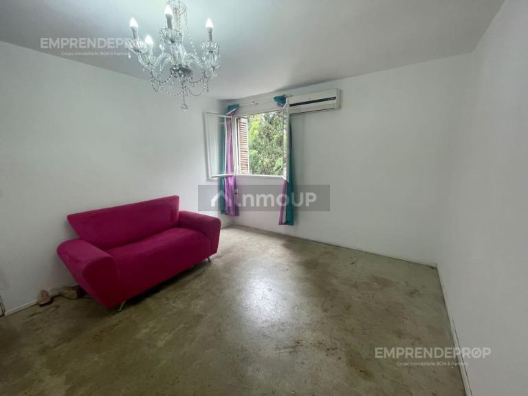 Departamento en Venta en Moron, G.B.A. Zona Oeste