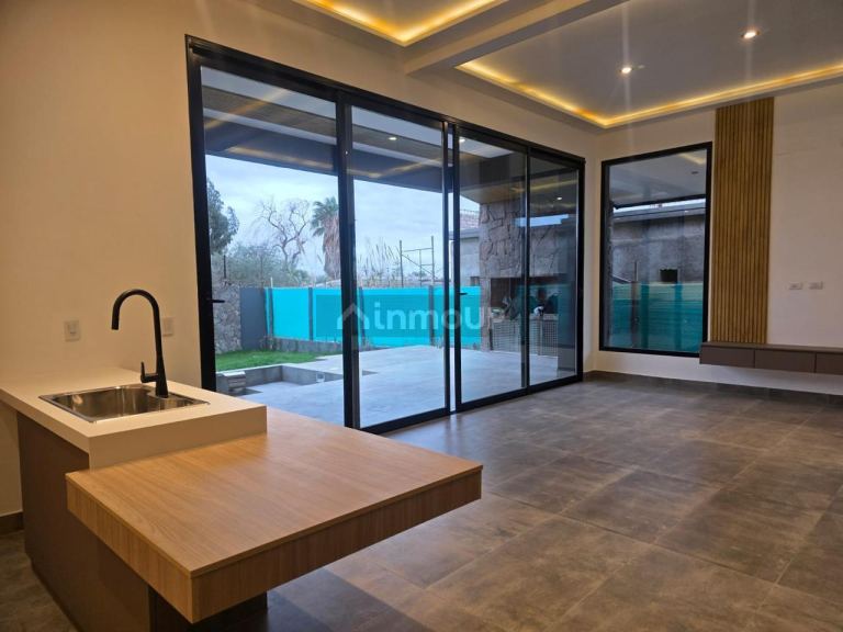 Casa en Venta en Maipu, Mendoza