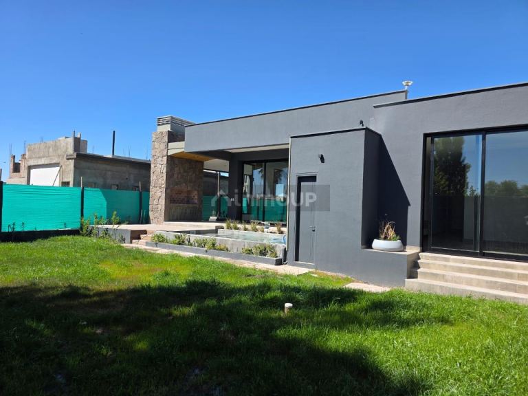 Casa en Venta en Maipu, Mendoza