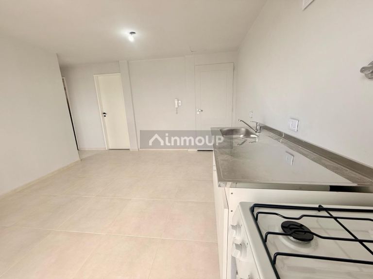 Departamento en Venta en Tres de Febrero, G.B.A. Zona Oeste