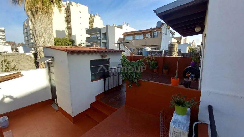 P H en Venta en Liniers, Capital Federal