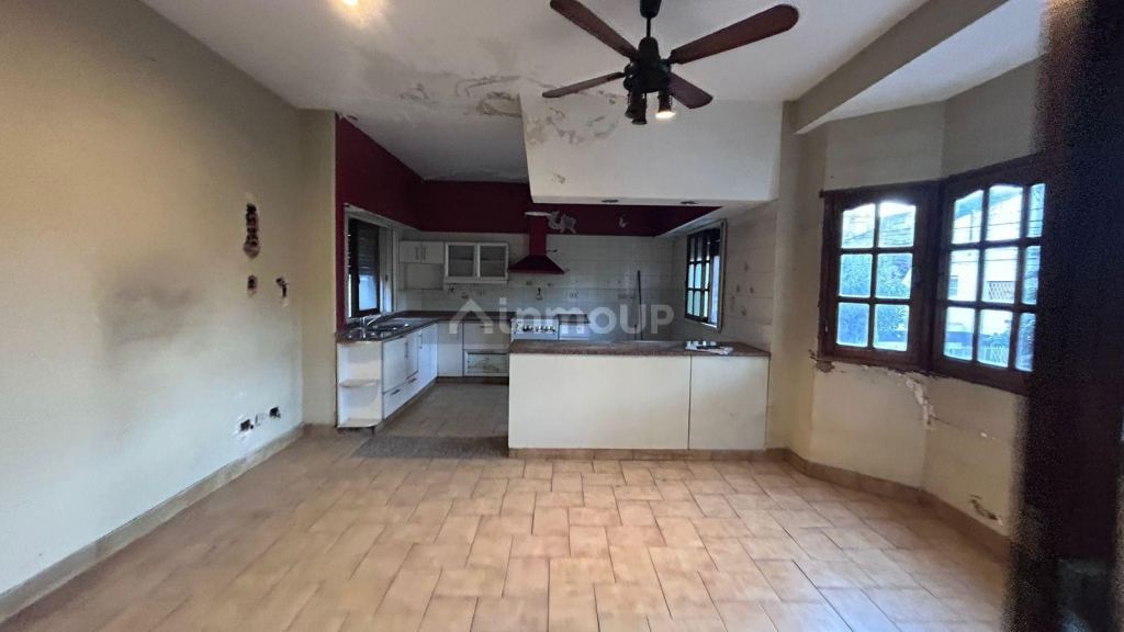 P H en Venta en Villa Luro, Capital Federal