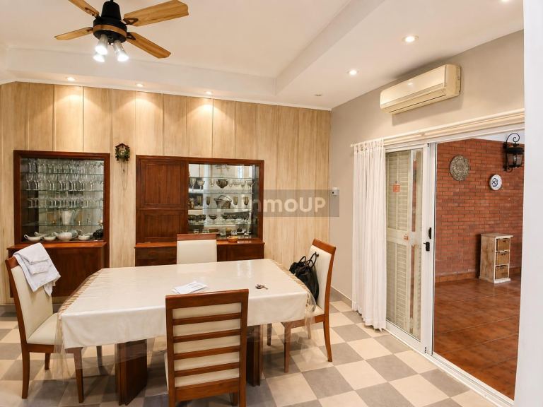 Casa en Venta en Lomas de Zamora, G.B.A. Zona Sur