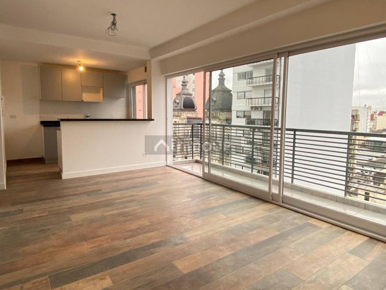 Departamento en Venta en San Cristobal, Capital Federal
