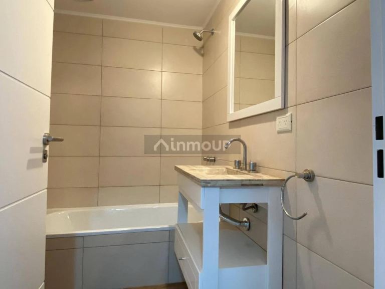 Departamento en Venta en San Cristobal, Capital Federal