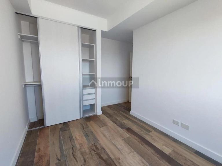 Departamento en Venta en San Cristobal, Capital Federal
