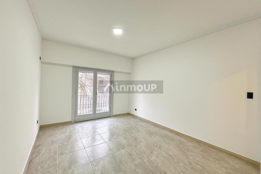 P H en Venta en Villa Luro, Capital Federal