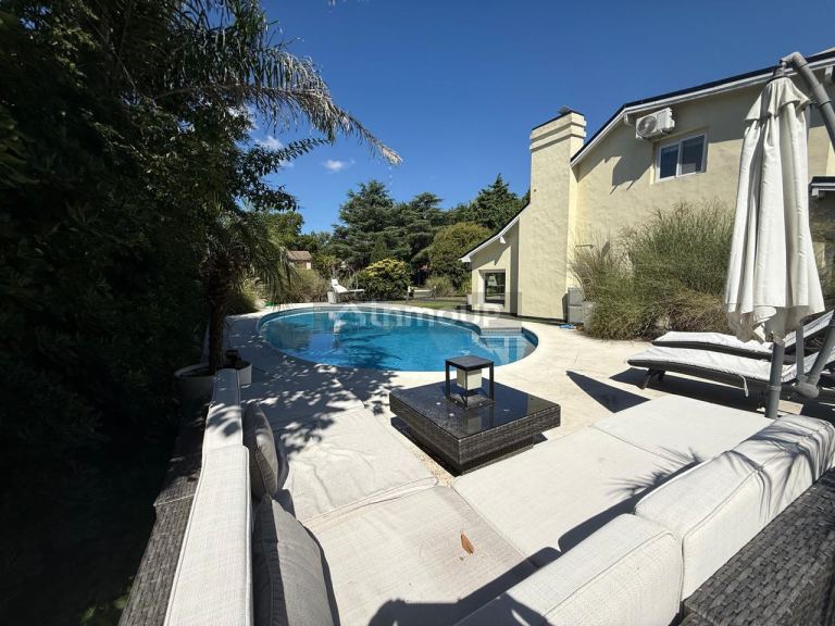 Casa en Venta en Pilar, G.B.A. Zona Norte