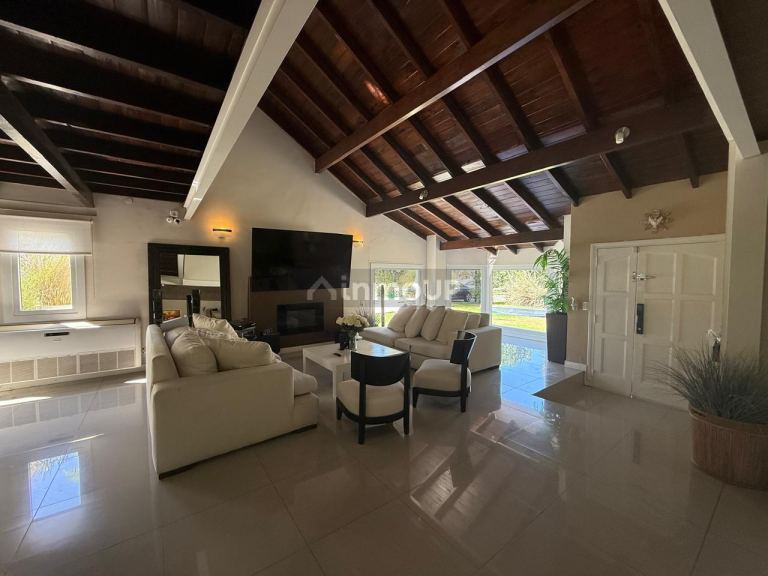 Casa en Venta en Pilar, G.B.A. Zona Norte