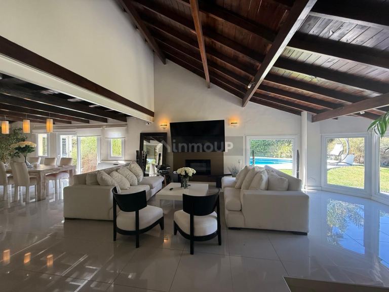 Casa en Venta en Pilar, G.B.A. Zona Norte