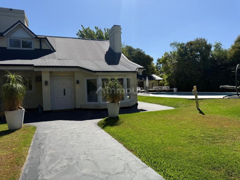 Casa en Venta en Pilar, G.B.A. Zona Norte