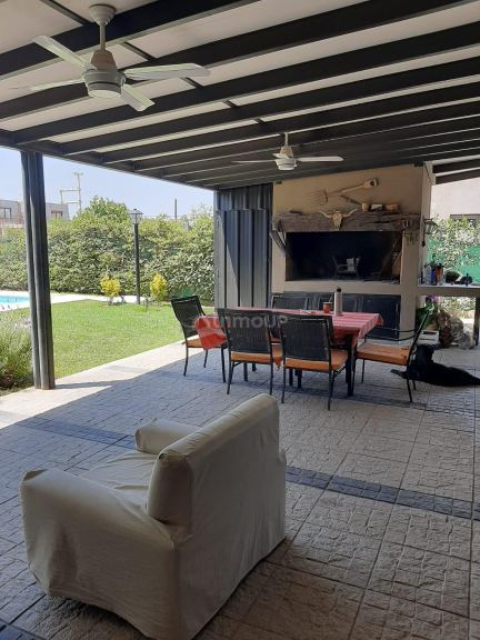 Casa en Venta en Maipu, Mendoza