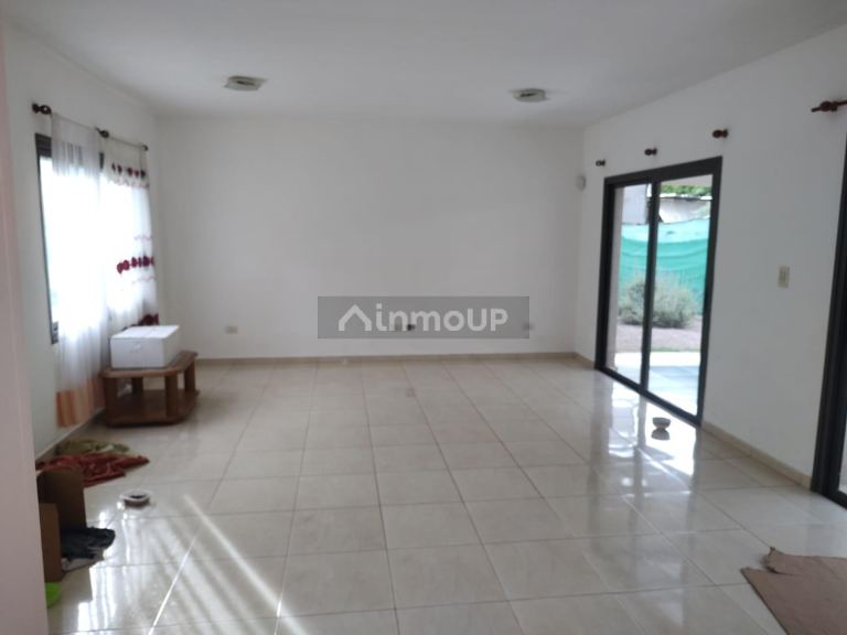 Casa en Alquiler en Maipu, Mendoza