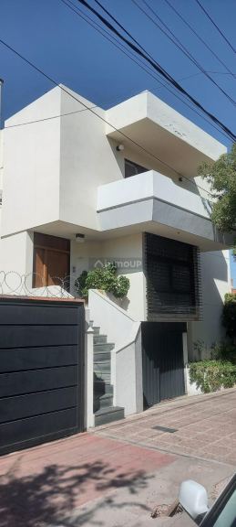 Casa en Venta en Capital, Mendoza