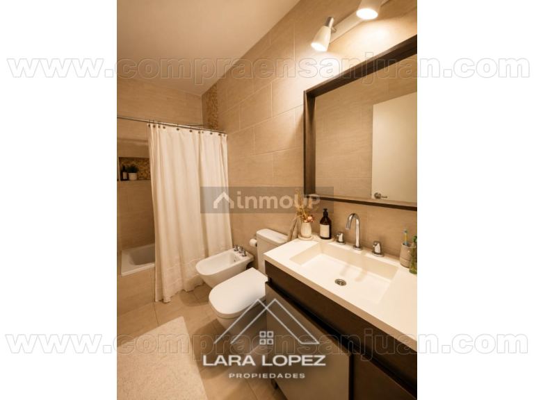 Casa en Venta en Capital, San Juan