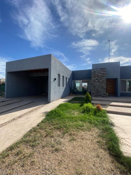 Casa en Alquiler en Guaymallen, Mendoza