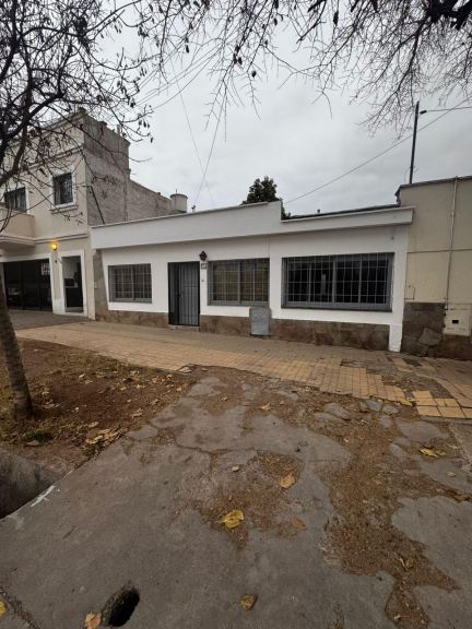 Casa en Alquiler en Godoy Cruz, Mendoza