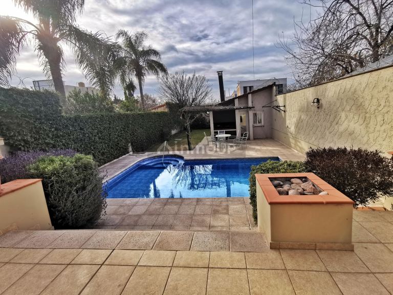 Casa en Alquiler en Capital, Mendoza