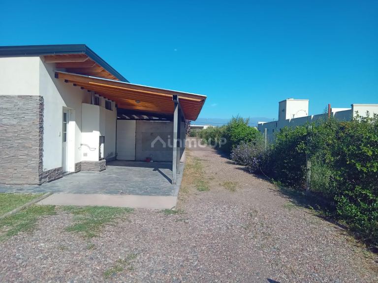 Casa en Alquiler en Maipu, Mendoza