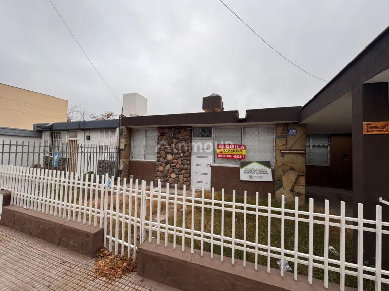 Casa en Alquiler en Guaymallen, Mendoza