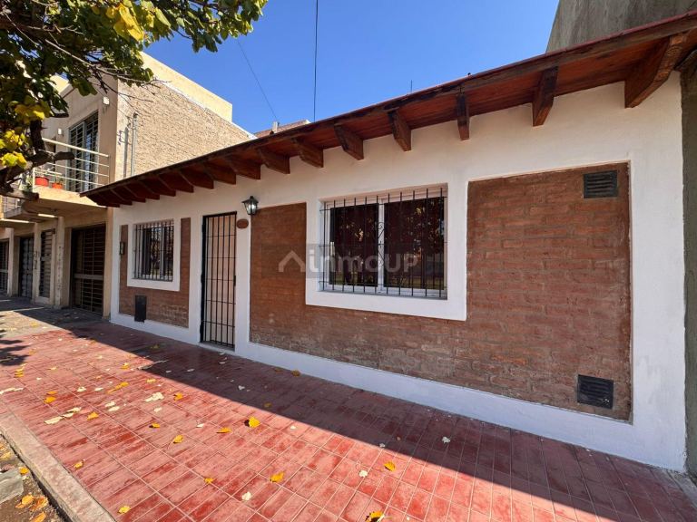 Casa en Alquiler en Godoy Cruz, Mendoza